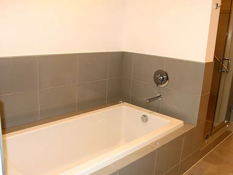 9 Macarthur Pl #N607 — Photo 11