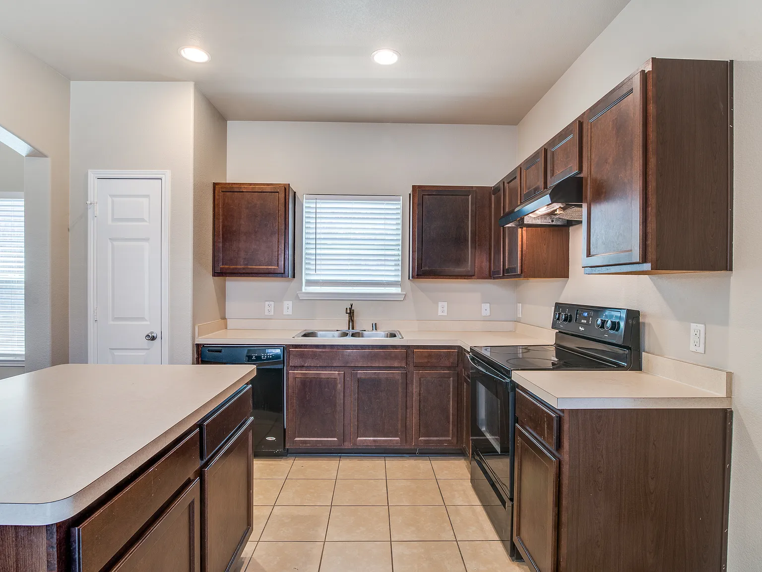 1229 Land Oak Rd, Royse City, TX 75189 - 1 — Photo 4