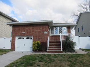 444 Brook St, Linden, NJ 07036