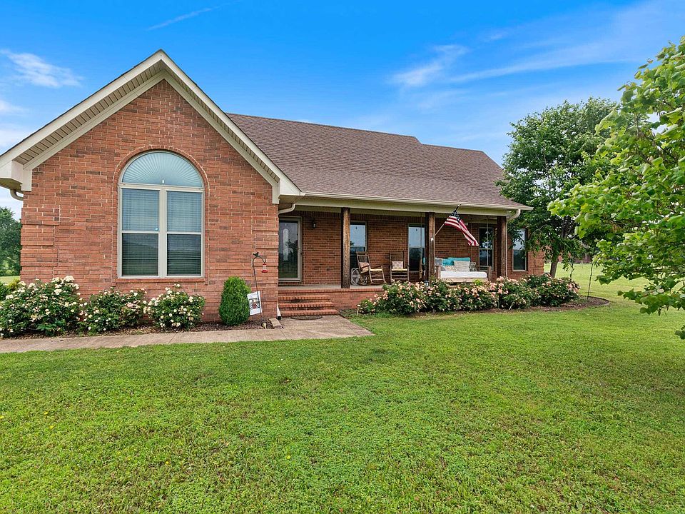 1st image of 8 Needs Creek Dr