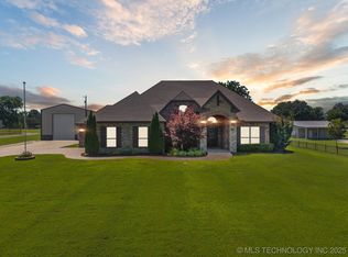 13854 S 241st East Ave, Coweta, OK 74429