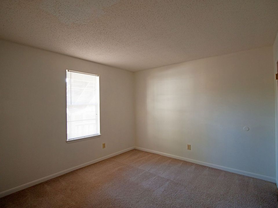 1st image of 1617 15th Ave S APT 16