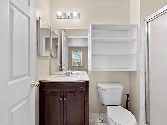 3rd image of 22271 Atlantic Pointe #1