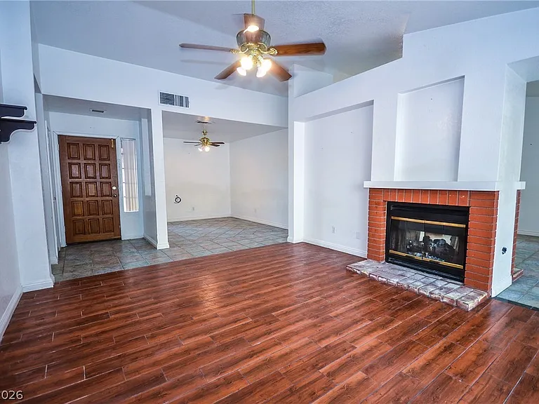 6762 Shelter Ln — Photo 24
