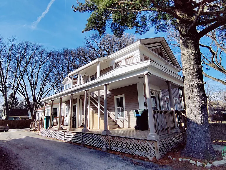 409 N Lafayette St #B — Photo 10