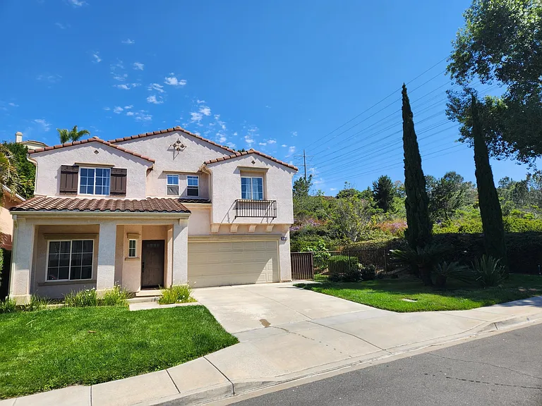 4316 Calle Mar De Ballenas — Photo 2