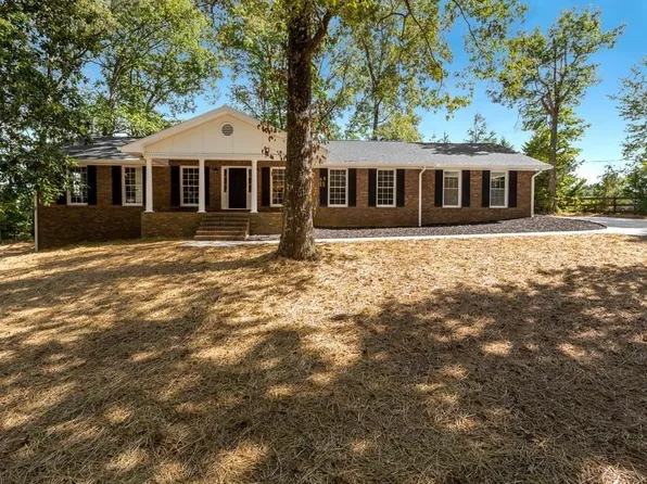 1035 Cartersville St, Ball Ground, GA 30107
