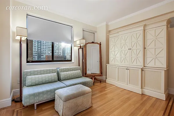 Rented by Corcoran | media 10