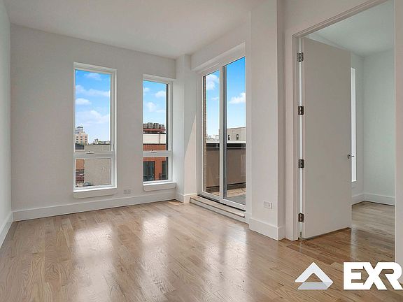 2nd image of 150 Erasmus St #503