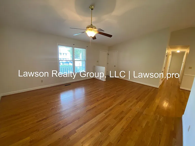1013 Barrens Village Ln — Photo 7
