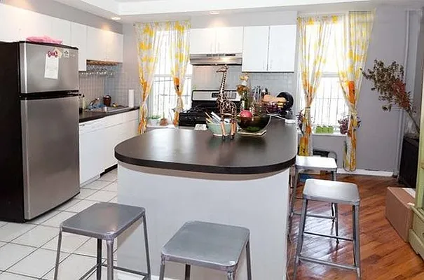 Rented by Tyler Vincent Real Estate Inc | media 53