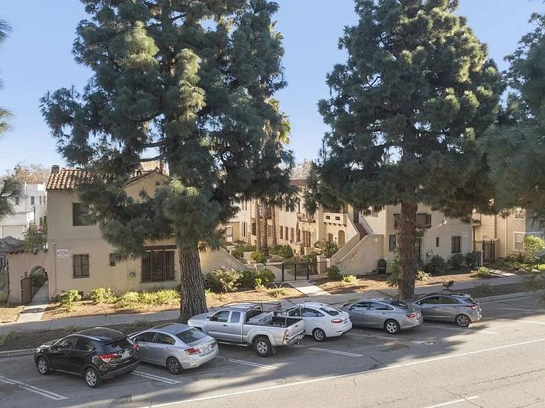 4172 Leimert Blvd #3/4A — Photo 18