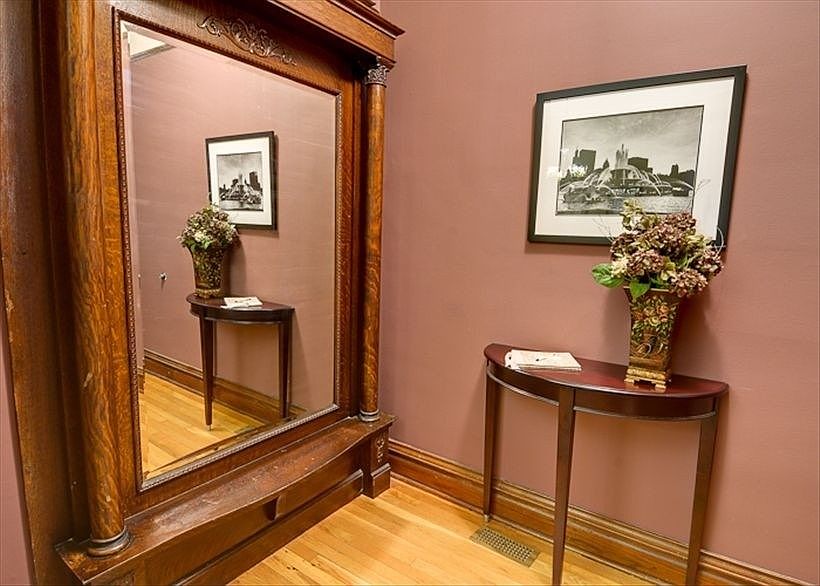 1st image of 3452 N Southport Ave