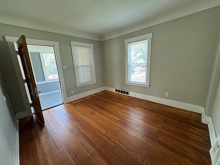 97 Batavia St #1 — Photo 7
