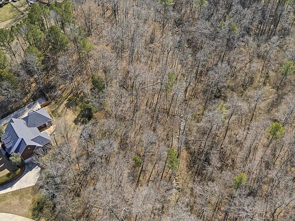 5th image of 8550 Hidden Creek Dr