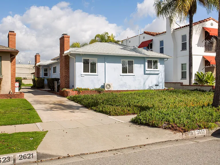 2617 W Norwood Pl — Photo 35