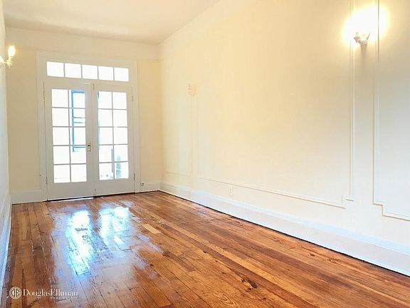 4th image of 545 Bergen St APT 4L