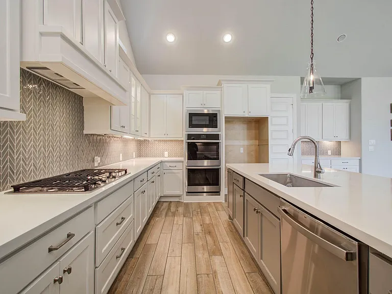 28518 Jade Springs Ln — Photo 31
