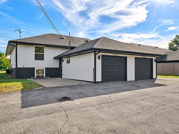 1967 E Battlefield Rd, Springfield, MO 65804