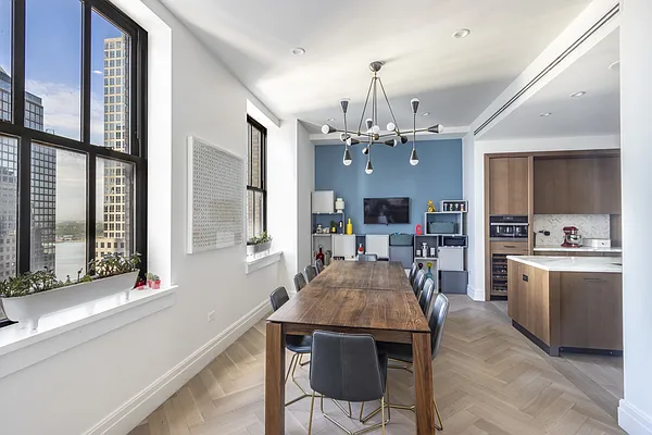 Rented by Compass | media 20