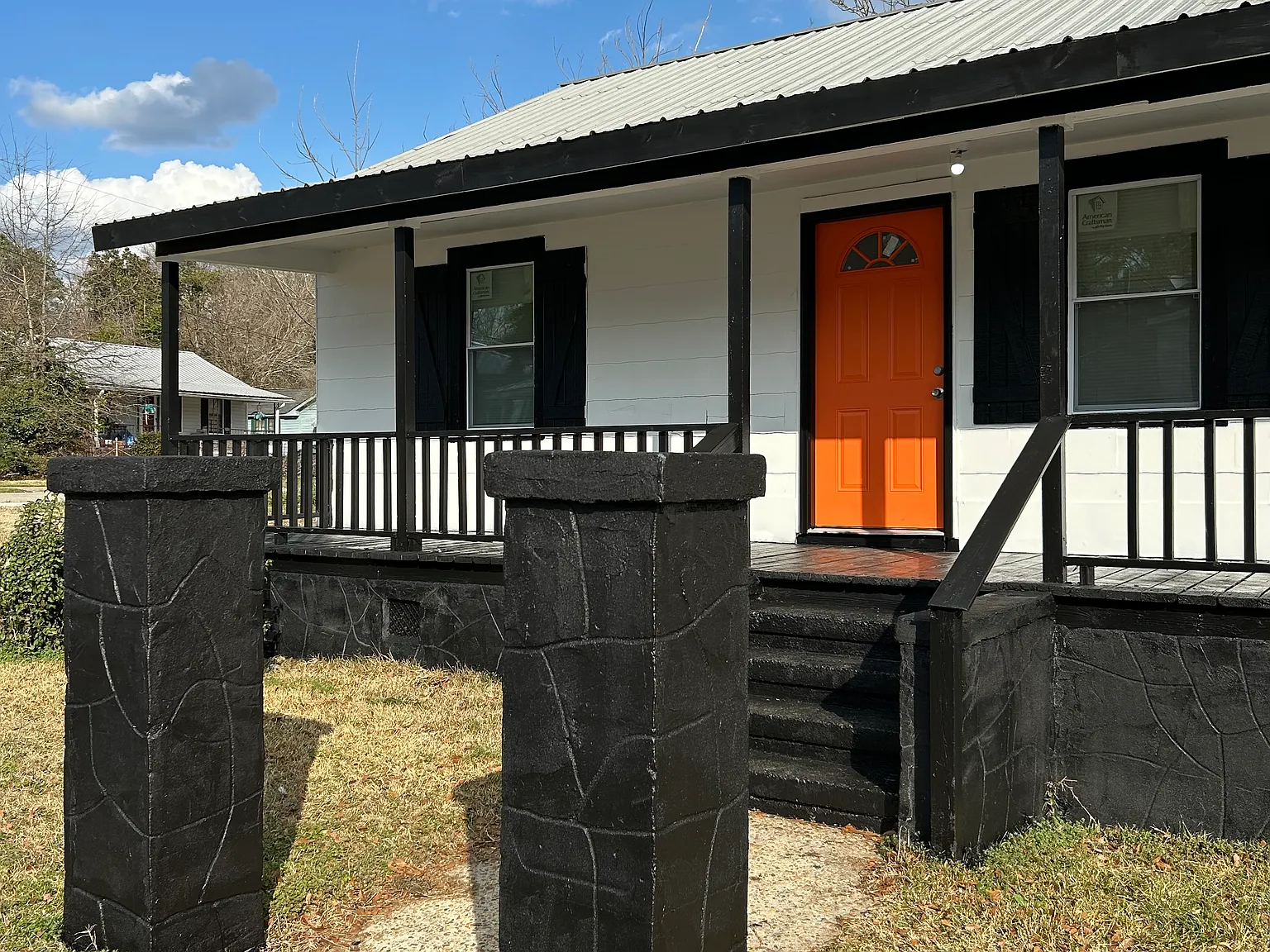 3 bed, 1028 sqft, $1,325 — Photo 4