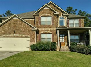 1340 English Manor Cir, Stone Mountain, GA 30087