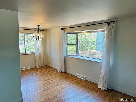 5th image of 6856 Quay Court