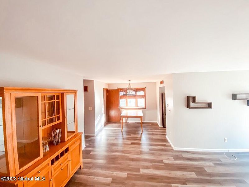2nd image of 60 Velina Drive