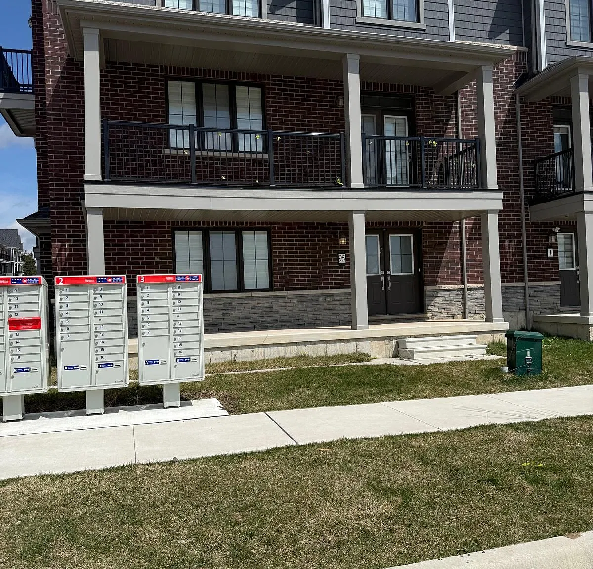 3 bed, $2,595 — Photo 4