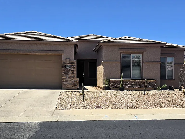 7291 N Basie Ct — Photo 1