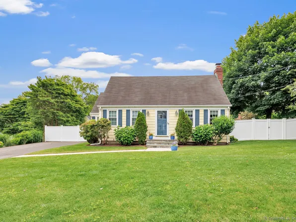 111 Thornberg Street, Stratford, CT 06614