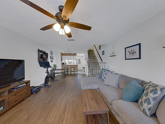 3rd image of 3315 W WYOMING CIRCLE #3315