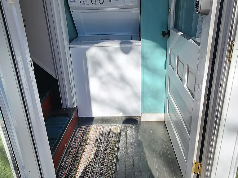203 Church St #4 — Photo 5