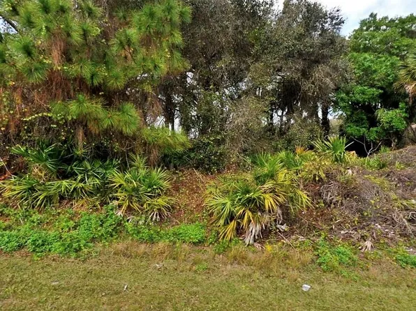 Gerona Ter #22, North Pt, FL 34286