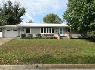 2 Johnson Dr, Rolla, MO 65401