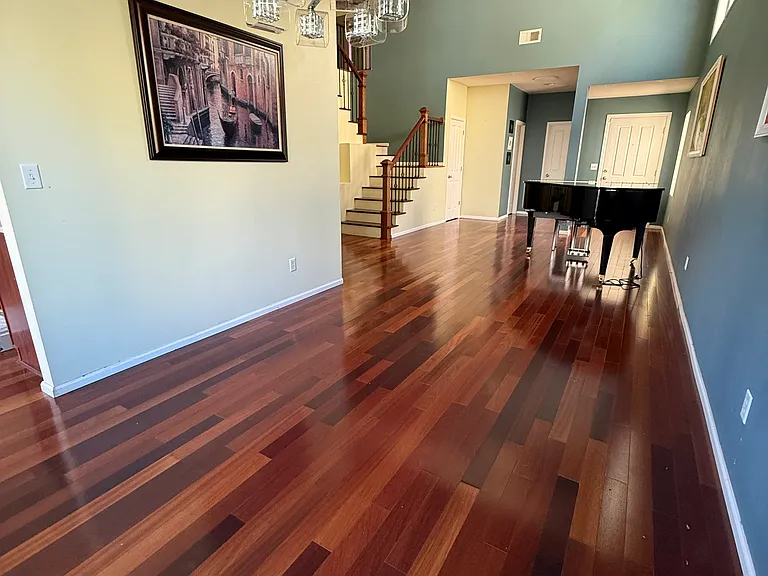 6023 Discovery St E — Photo 12