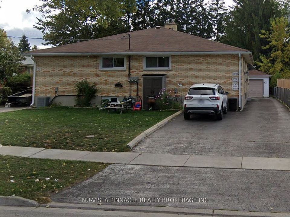 2nd image of 1905 Wavell St