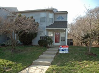 25 Old Mill Ln, Holland, PA 18966