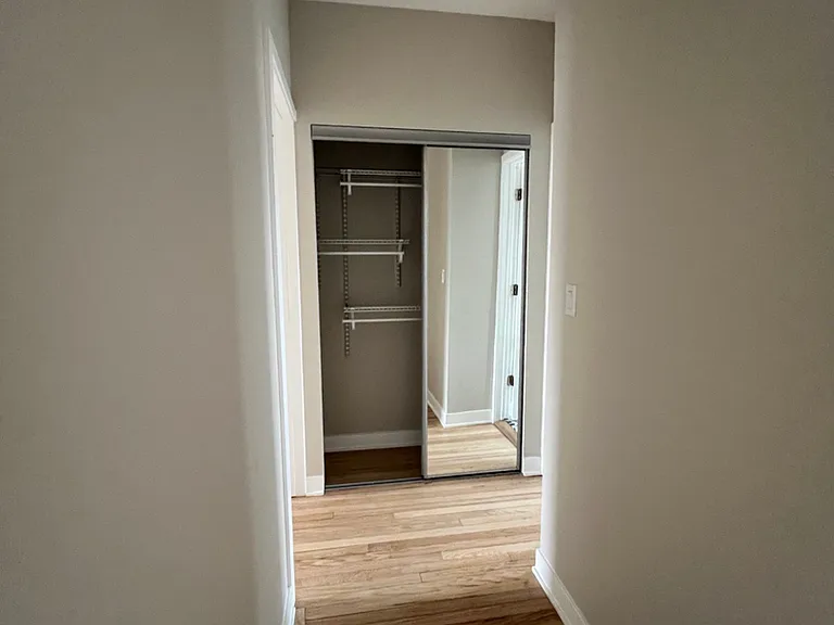 Sunnyside — Photo 8