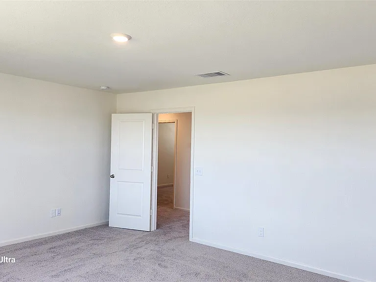 27215 Blue Pool Dr — Photo 17