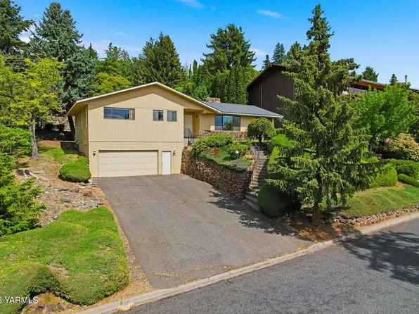 912 Carriage Hill Dr, Yakima, WA 98908