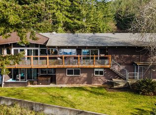 94532 Golf Course Ln, North Bend, OR 97459
