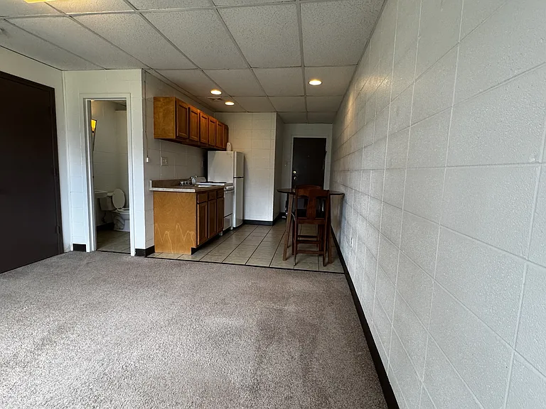 515 S Lincoln St — Photo 55