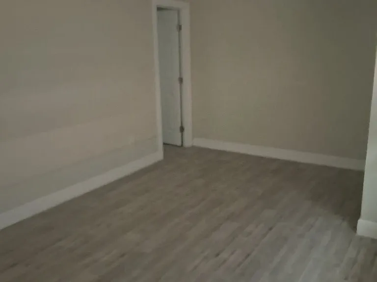 7320 Balboa Dr #7320 — Photo 10