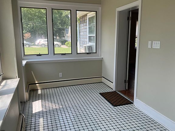5th image of 5721 2nd St