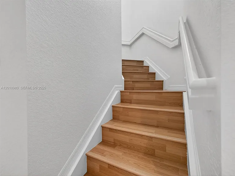12441 SW 124th Ter — Photo 25