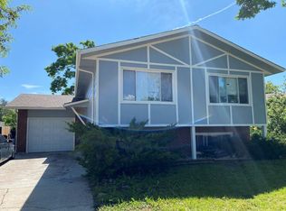 900 Timber Ln, Fort Collins, CO 80521