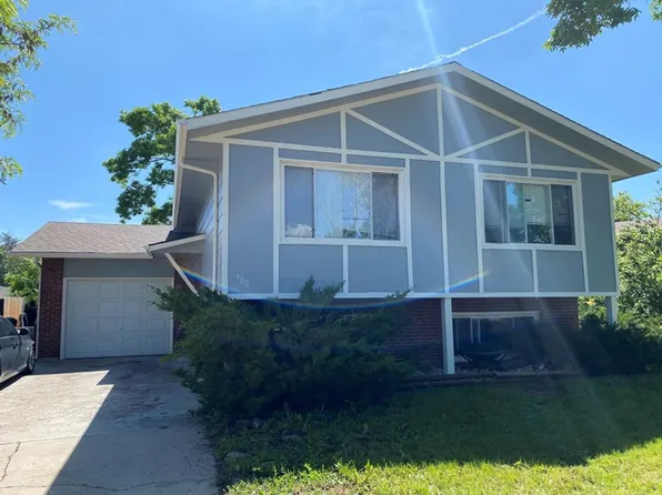 900 Timber Ln, Fort Collins, CO 80521