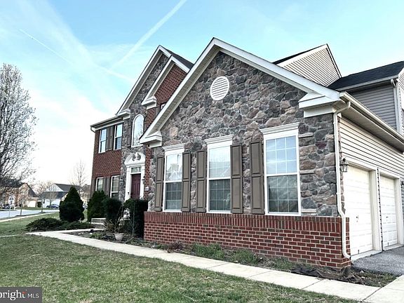2nd image of 4615 Mary Beth Blvd