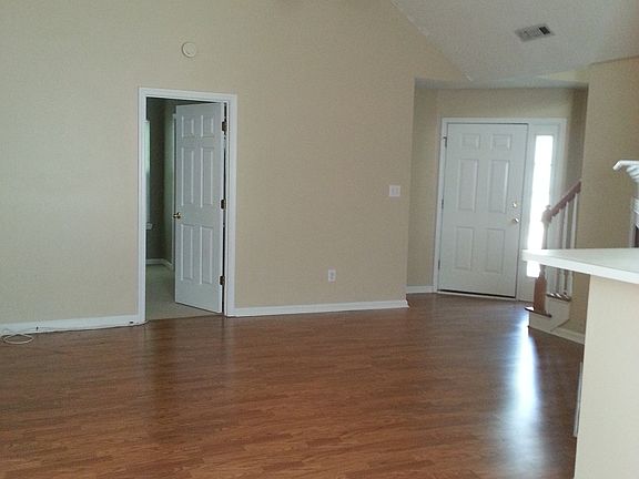 5th image of 627 N Fairfield Dr
